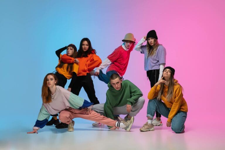 groupe de jeunes streewear